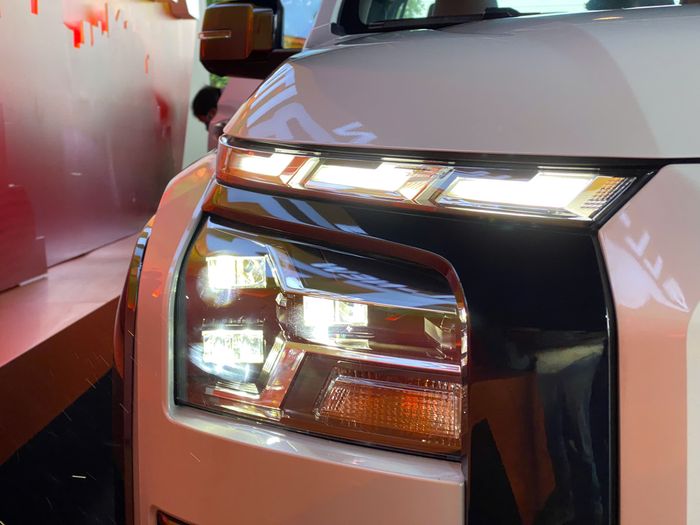 Mitsubishi Triton 2024 (7).jpg