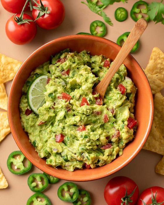 Guacamole: Sốt bơ lành mạnh với công thức đơn giản