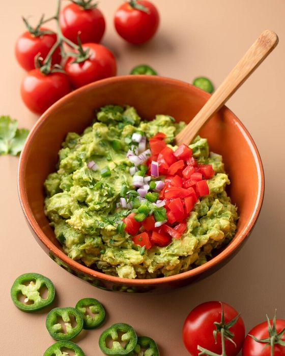 Guacamole: Sốt bơ lành mạnh với công thức đơn giản