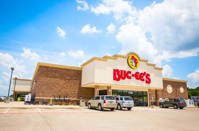 The Buc-ee’s exterior.