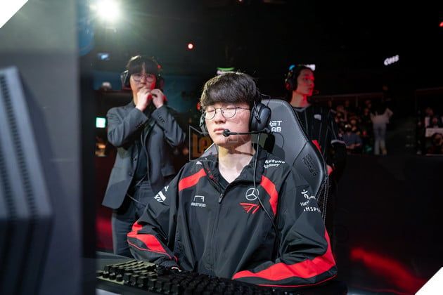 LMHT: Khám phá sự thật về hành động nhắm mắt của Faker trong mỗi trận đấu