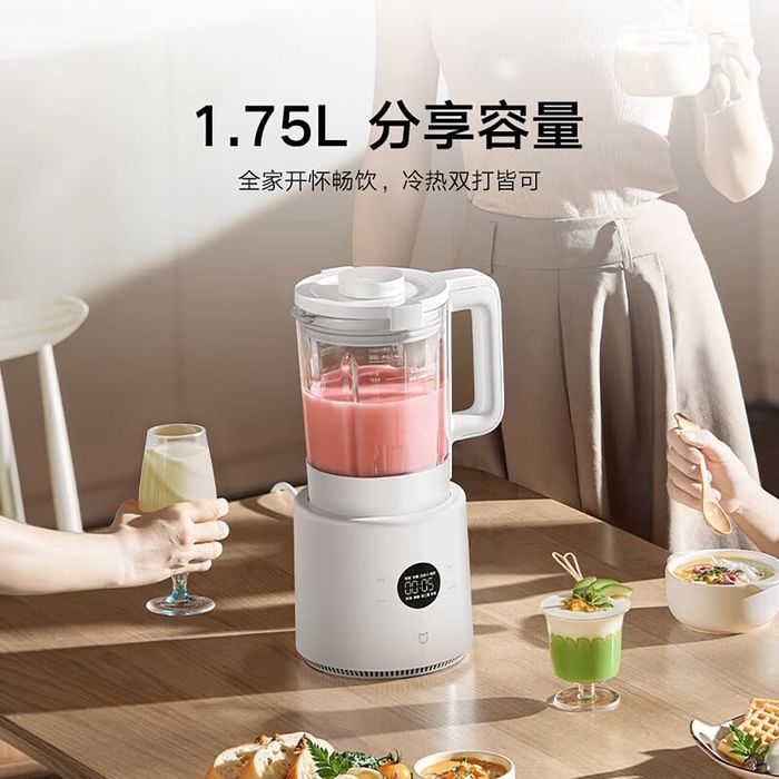 Sản phẩm có dung tích tối đa lên đến 1.75L.