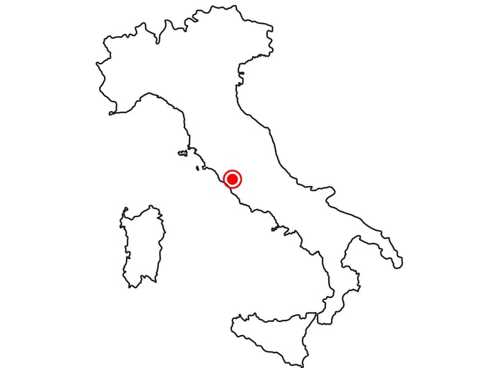 A map of Italy pinpointing Rome with a red dot.