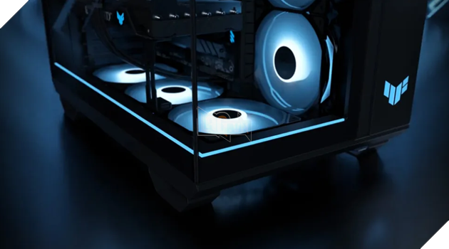 Asus giới thiệu case PC Bễ Cá với khả năng hỗ trợ 13 quạt và giá đỡ tản nhiệt 360mm ở khoang sau.