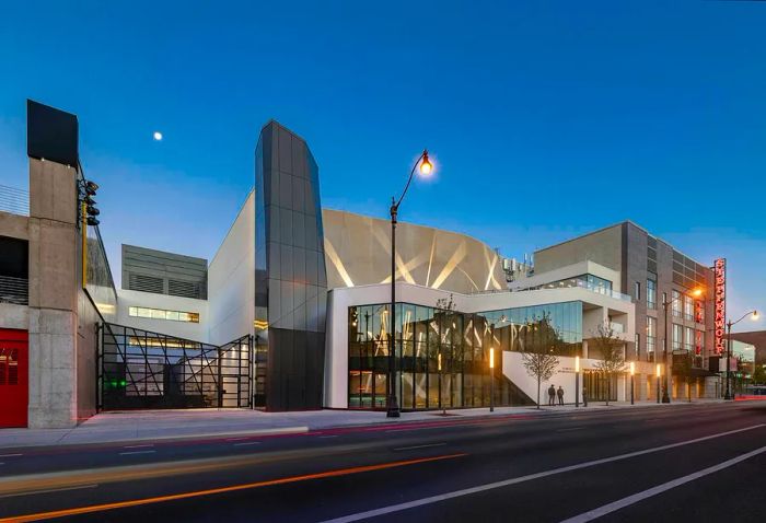 The contemporary glass-and-concrete façade of Chicago's Steppenwolf Theatre