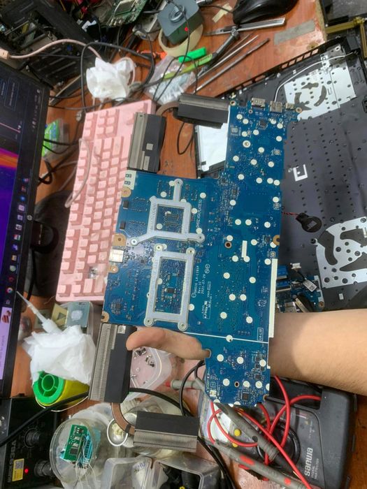Hình ảnh Hiếu Laptop 1