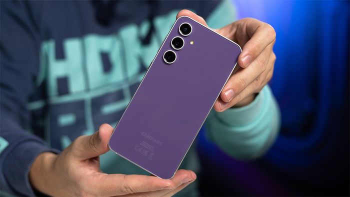 Samsung đã điều chỉnh nhẹ giá của Galaxy S24 FE