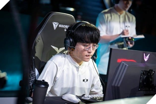 LMHT: DK gặp tin dữ trước CKTG 2024 khi ShowMaker bất ngờ đổ bệnh