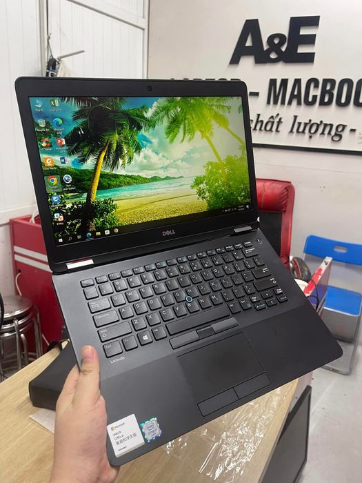 Hình ảnh Nguyễn Đức Laptop 1