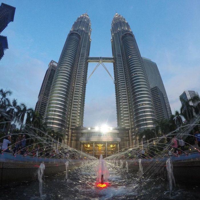 Không cần lo lắng về việc không biết chơi gì ở Kuala Lumpur với 10 điểm đến nổi bật.