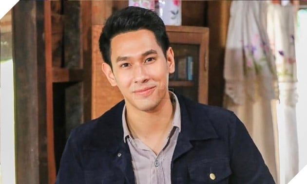 Nam diễn viên Thái Lan Om Akkaphan đã ra đi sau hai năm chiến đấu với căn bệnh ung thư tim.