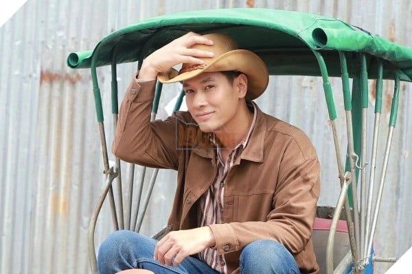 Nam diễn viên Thái Lan Om Akkaphan đã qua đời sau hai năm điều trị bệnh ung thư tim.