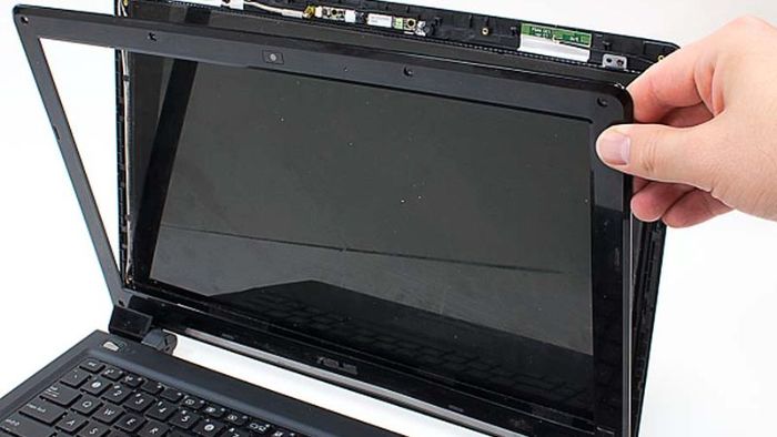 laptop-khong-bat-man-hinh-5