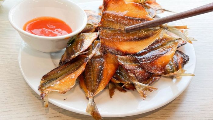 Cách nướng cá chỉ vàng bằng nồi chiên không dầu thật ngon