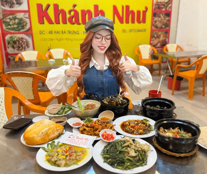 Ảnh 2 của Ốc Khánh Như