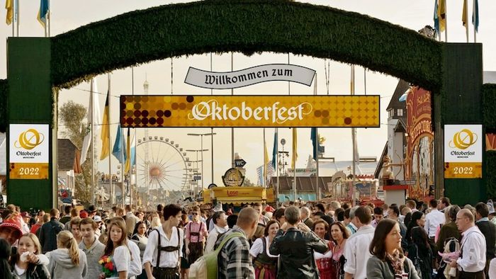 Oktoberfest 2024: Lễ hội bia Đức tưng bừng và quy mô nhất thế giới 6