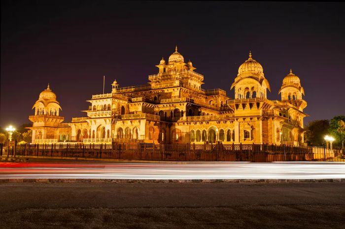 The Albert Hall (Central Museum) in Jaipur is situated within the Ram Niwas Garden.