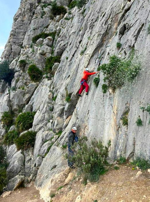 Experience rock climbing in Torcal de Antequera, Andalucía.