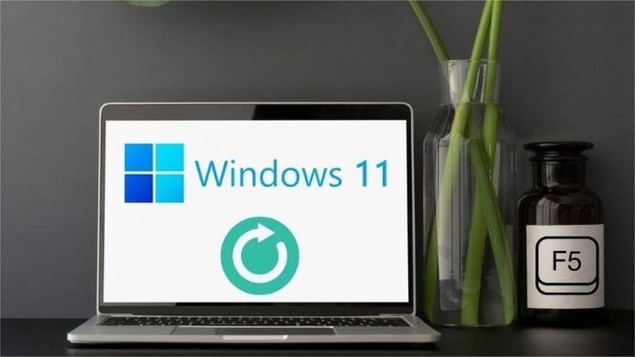 Refresh trên máy tính Windows 11
