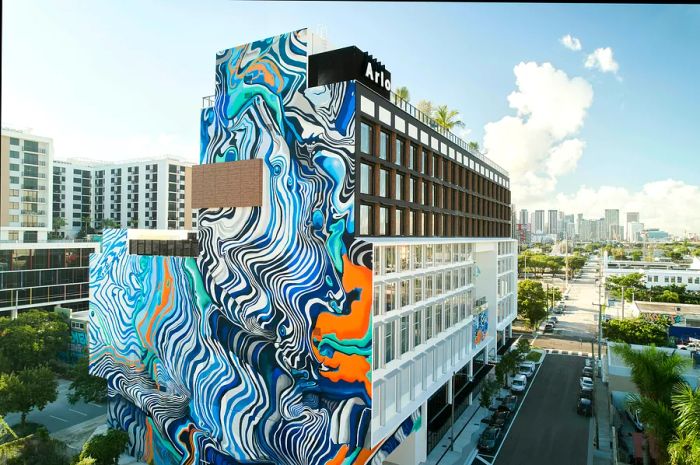 Wall mural on the Arlo Hotel in Wynwood, Miami