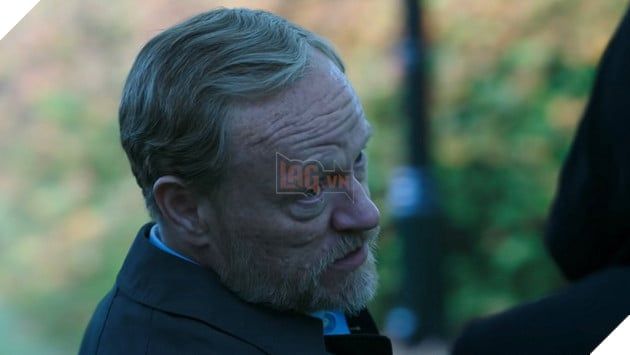 Jared Harris, diễn viên gạo cội, chia sẻ về cách ông lựa chọn một dự án phim để tham gia.