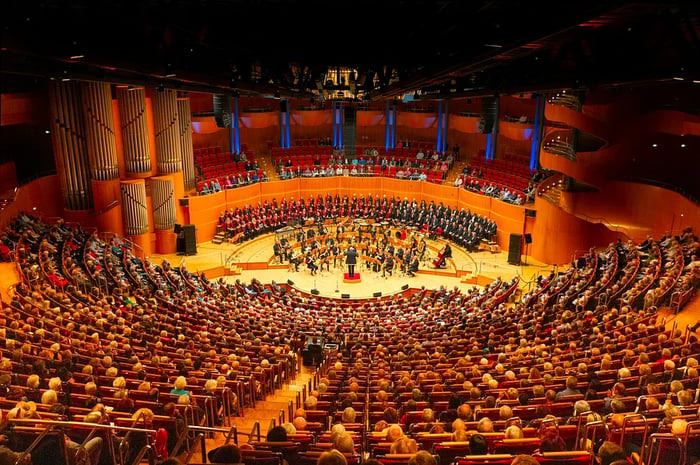 A symphonic concert at the Cologne Philharmonic