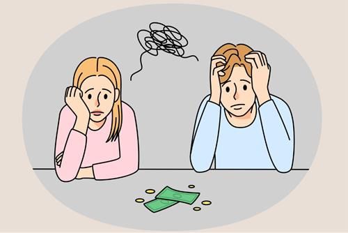 Con giáp dễ hao tiền tháng 10