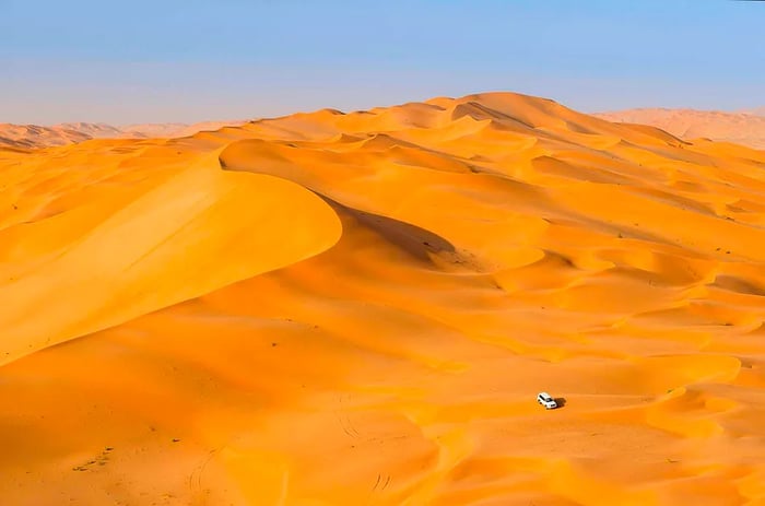 A 4x4 conquers the shifting sands of the Empty Quarter in Oman