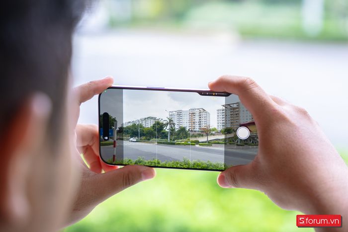 Tại sao cần thiết lập Camera iPhone 16 trước khi chụp