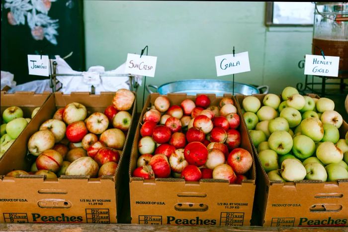 Crates of apples available for purchase in Virginia