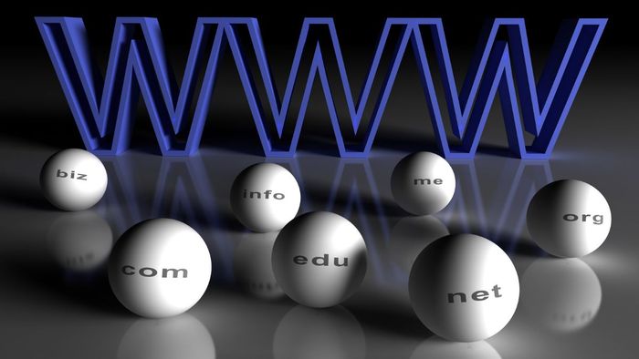 Alias domain hoạt động như thế nào?