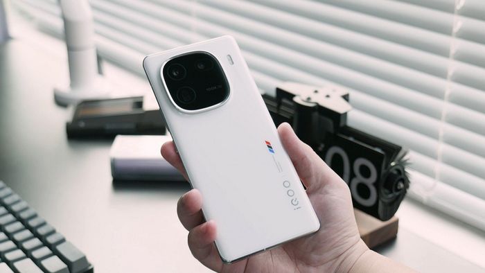 iQOO 13 sẽ có cấu hình mạnh mẽ