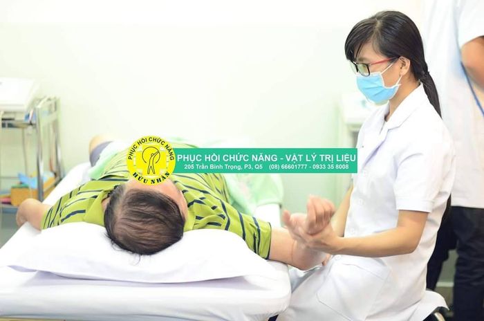 Ảnh phòng Phục Hồi Chức Năng Hữu Nhân 2