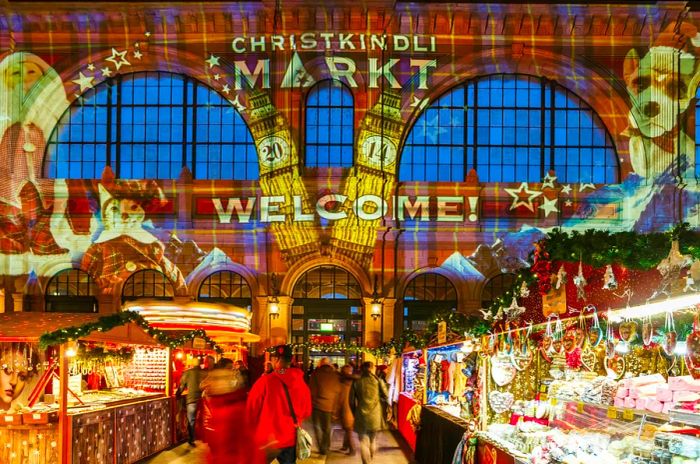 The Christmas market at Zürich's Central Station is home to the largest indoor Christmas market in Europe, highlighted by a magnificent tree adorned with over 7,000 sparkling Swarovski crystals.