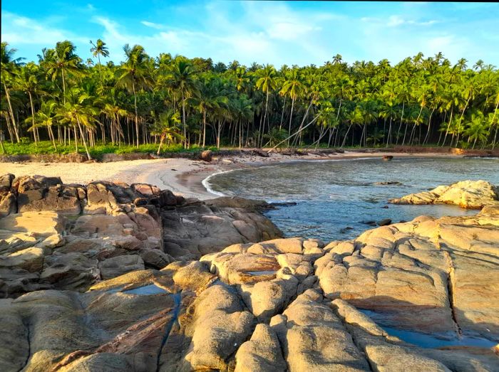 Ezhara beach in Kannur, India