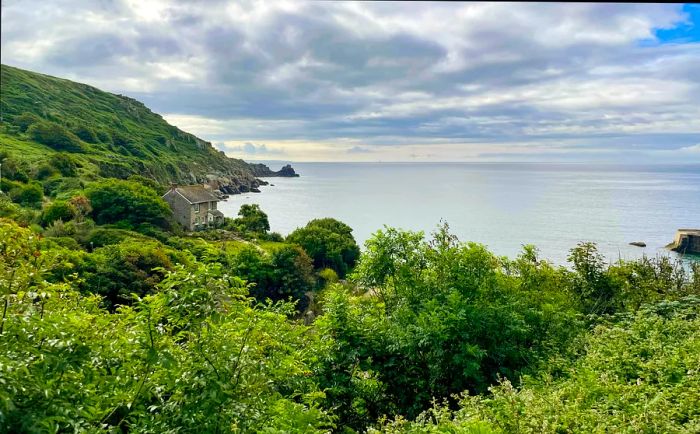 Lamorna-seen-from-gwr-night-riviera.jpg