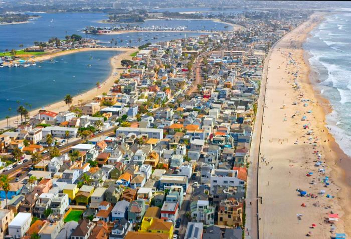 Aerial view of residential areas adjacent to Mission Beach, San Diego, California, USA.