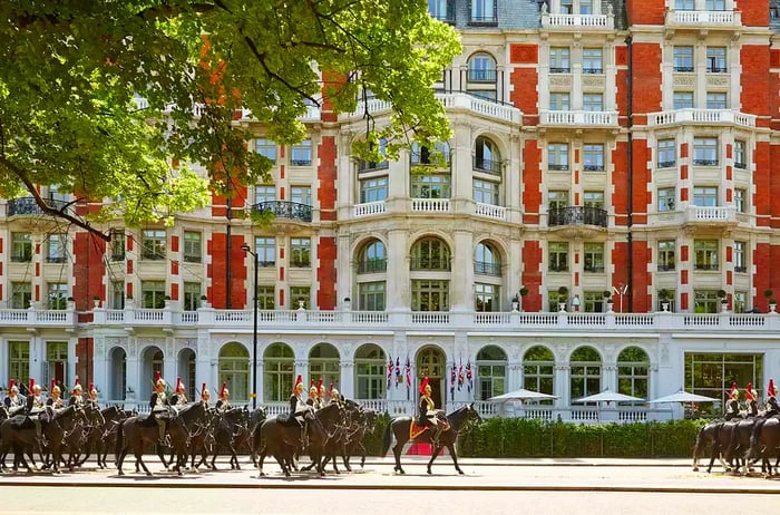 View of the Mandarin Oriental Hyde Park London