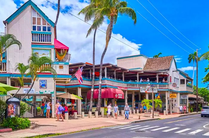 Historic buildings line the streets of Lahaina, a charming tourist town on the coast of Maui, Hawaii, USA.