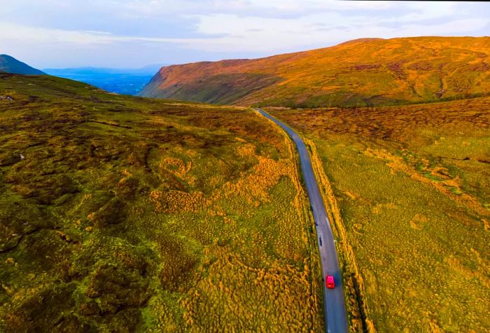 dest_ireland_galway_connemara_theme_car_driving_travel-gettyimages-1012796078-scaled