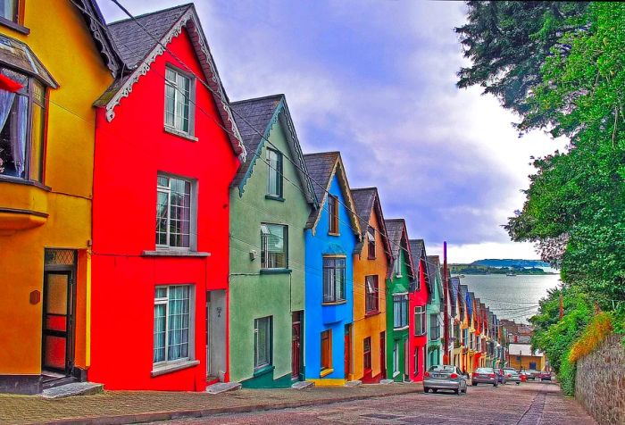 dest_ireland_cobh_theme_car_driving_travel-gettyimages-117077282-scaled