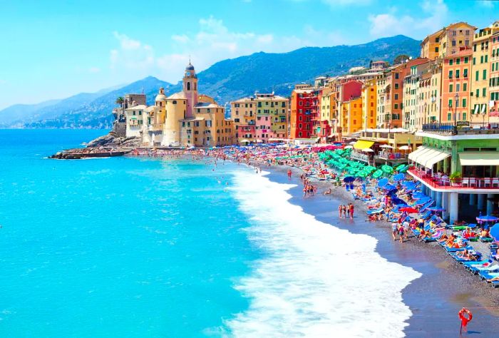 DEST_ITALY_LIGURIA_CAMOGLI_THEME_BEACH_GettyImages-479715104.jpg