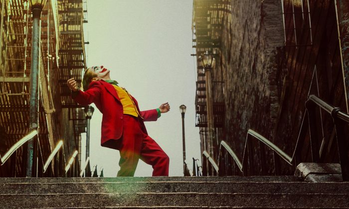 Không phải tự nhiên mà cảnh quay này trở thành điểm nhấn trên Poster Joker (2019).