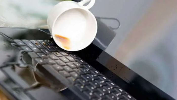 ban-phim-laptop-khong-hoat-dong