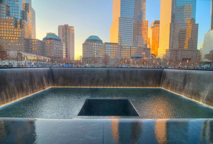 DEST_USA_NEW-YORK-CITY_NYC_9:11-MEMORIAL_WTC_Ground-Zero_GettyImages-570481703