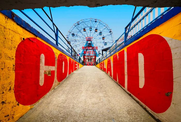 DEST_USA_NEW-YORK_BROOKLYN_CONEY-ISLAND-GettyImages-sb10063188o-001