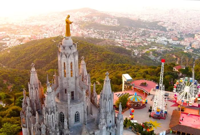 DEST_SPAIN_BARCELONA_SAGRAT_COR_TIBIDABO_GettyImages-1418576507