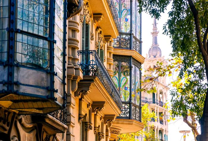 DEST_SPAIN_BARCELONA_EIXAMPLE_ARCHITECTURE_BUILDINGS_GettyImages-1337822069