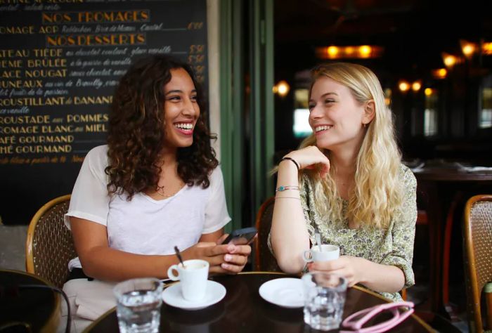 FRANCE, PARIS, FRIENDS, CAFÉ, SUMMER