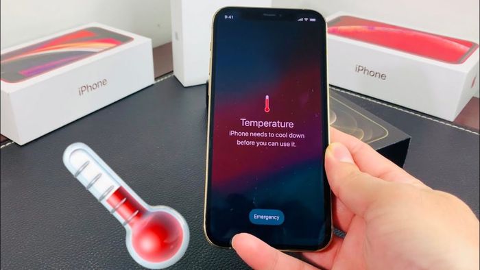 Lý do cần làm mát iPhone